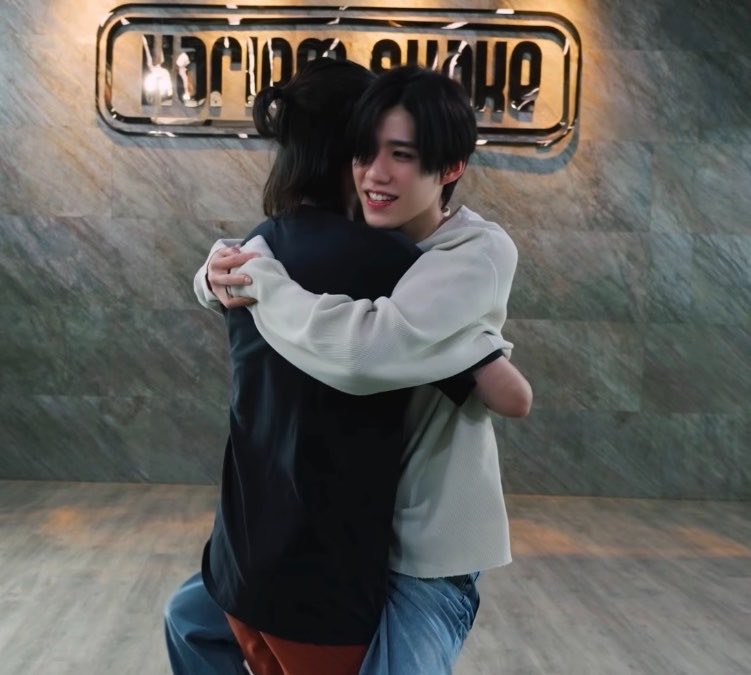 ยิบบิ้น tweet media