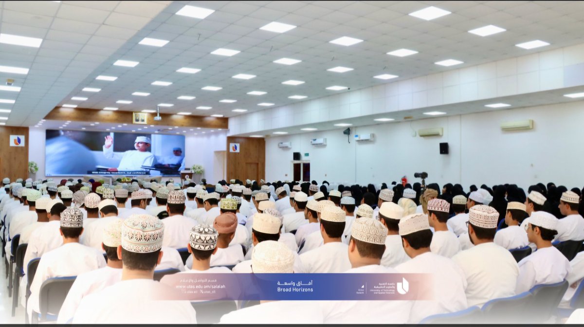alaamri79's tweet photo. المشاركة في الورشة الحوارية لمؤسسات التعليم العالي لطلبة الدبلوم العام يوم ٨ و ٩ ابريل وحضور أكثر من ألف طالب وطالبة https://t.co/gXiZ0twO2Z