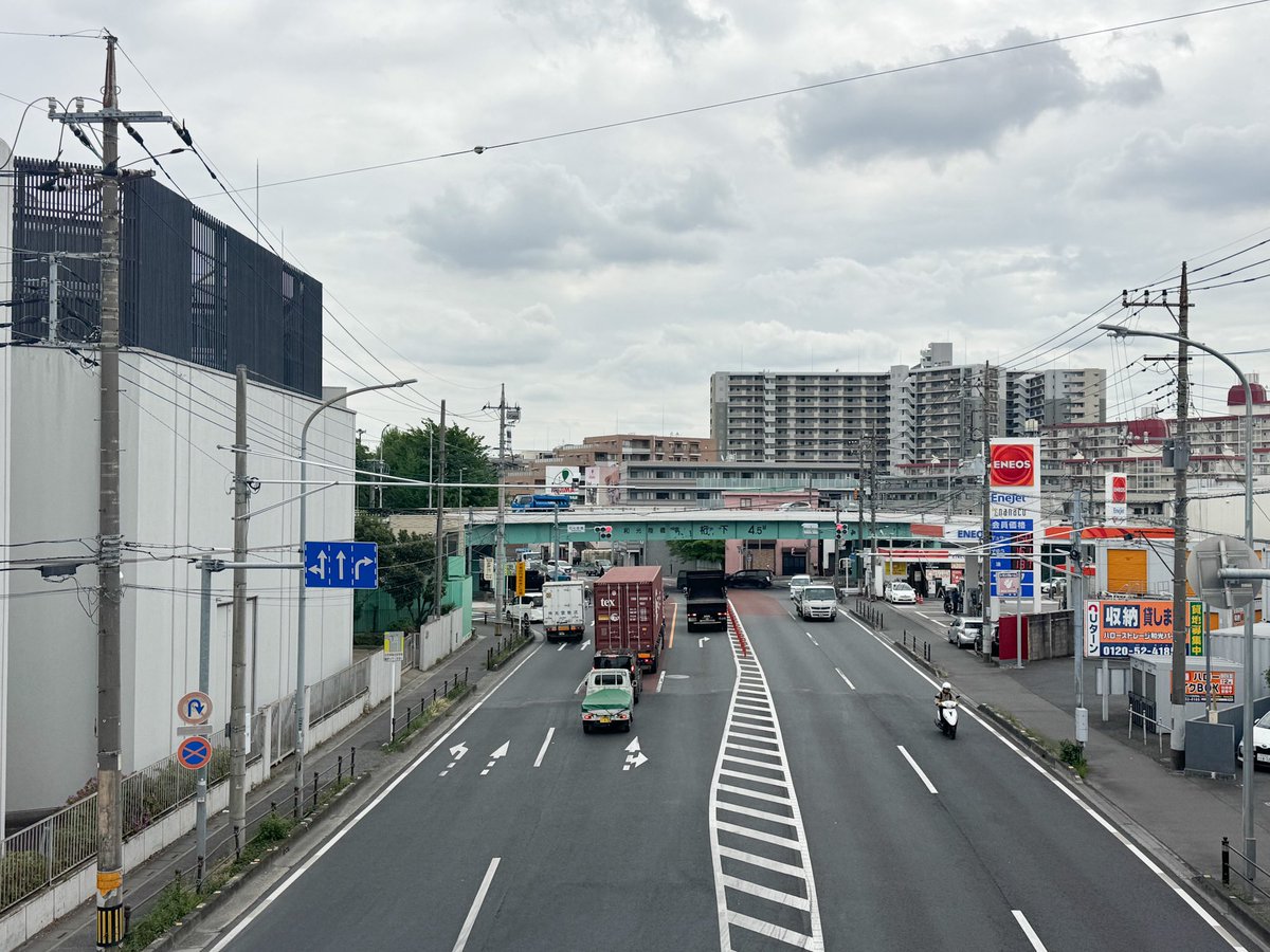 片山義久 tweet media