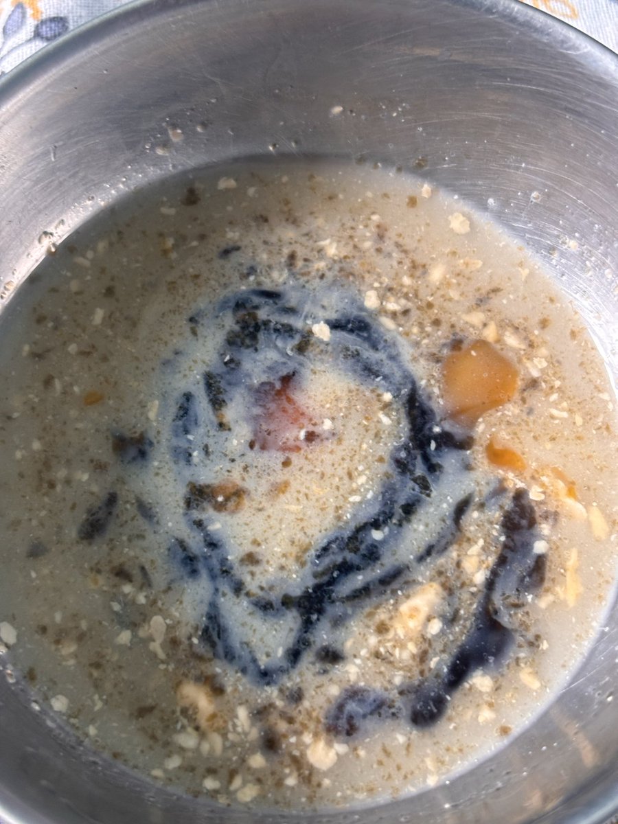 fariduddinmasud's tweet photo. This poison we have ordered from @MilkCountry. In the name of purity paying super premium price and getting super poison. https://t.co/vMHqFoyodB