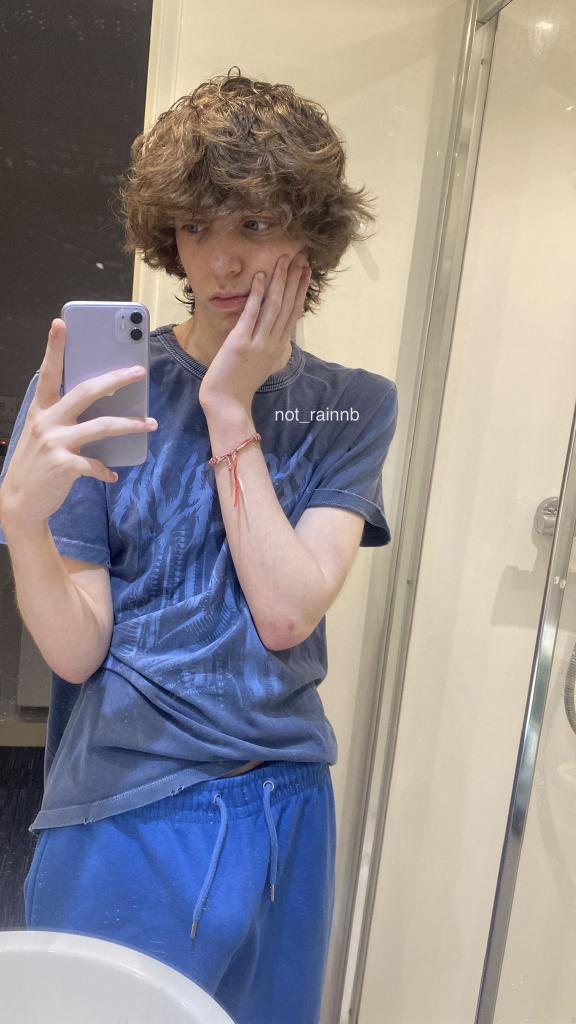 DARLINGBAITS 🏳️‍🌈 tweet media