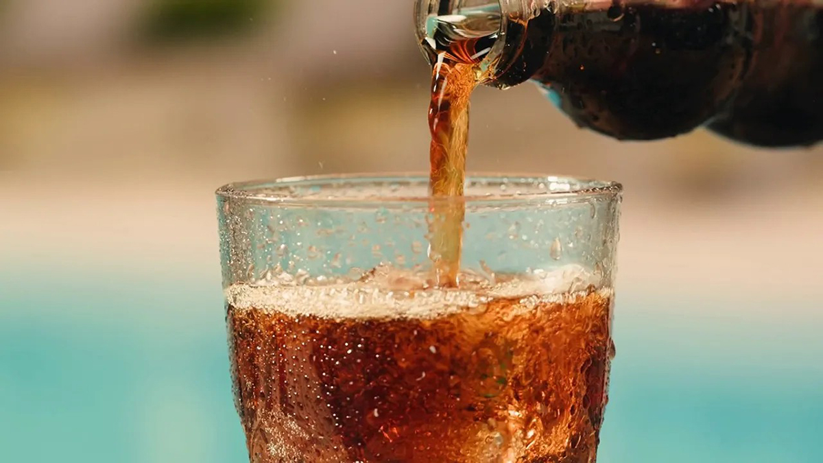 BestMediaInfo's tweet image. Beverage digital ad market widens in March as niche brands join summer battle 

bestmediainfo.com/mediainfo/medi… 

#digitaladvertising #FMCG #HindustanUnilever #PepsiCo #TVadvertising #CocaColaIndia #beverage #summerseason #TAMadex #beveragebrand