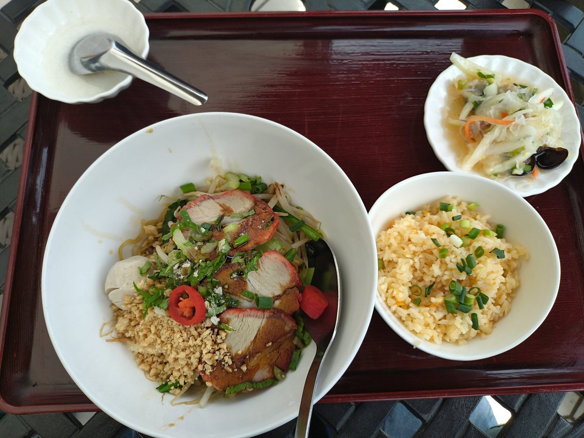 かさこザビ tweet media