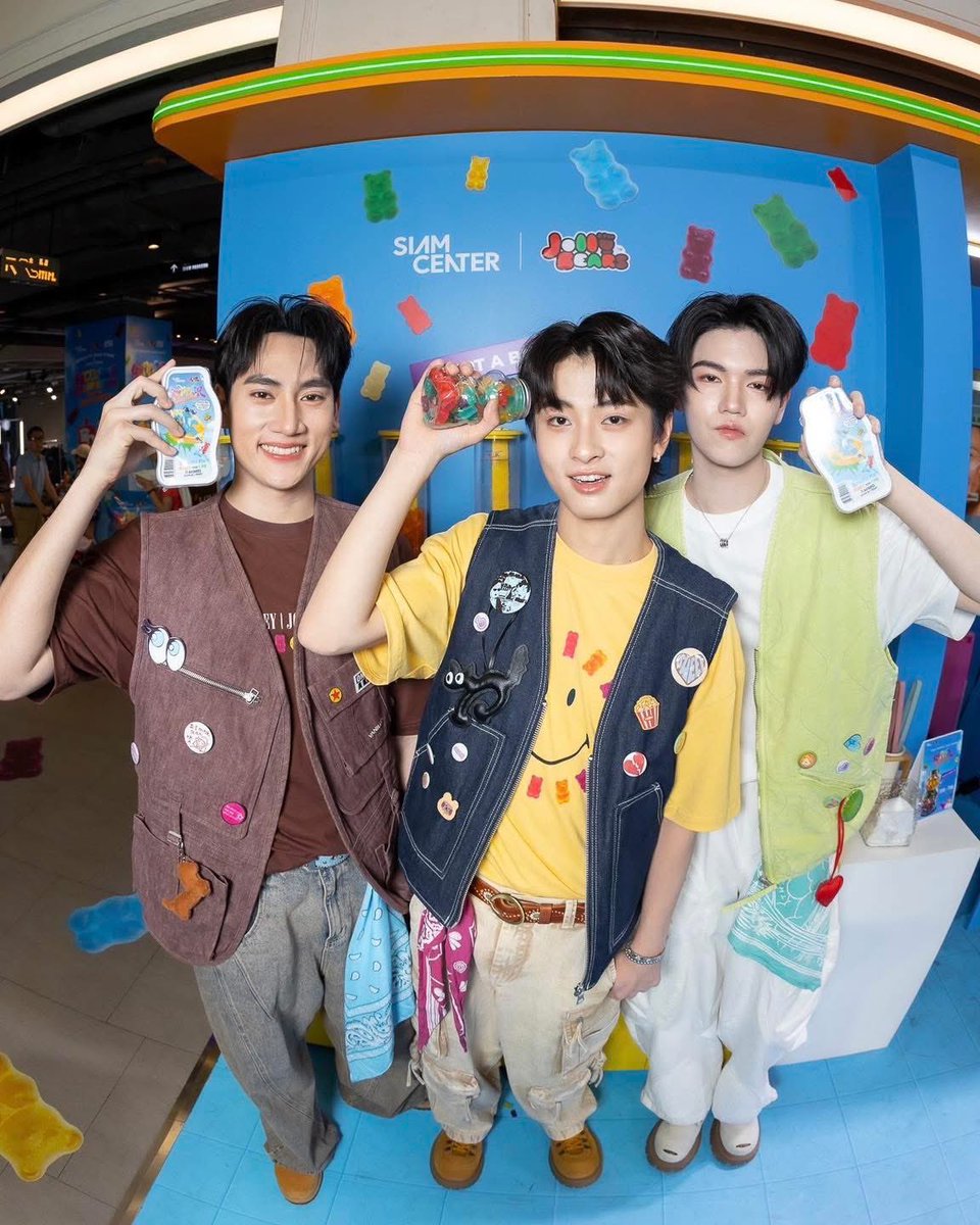 แม่ไก่🐓 tweet media