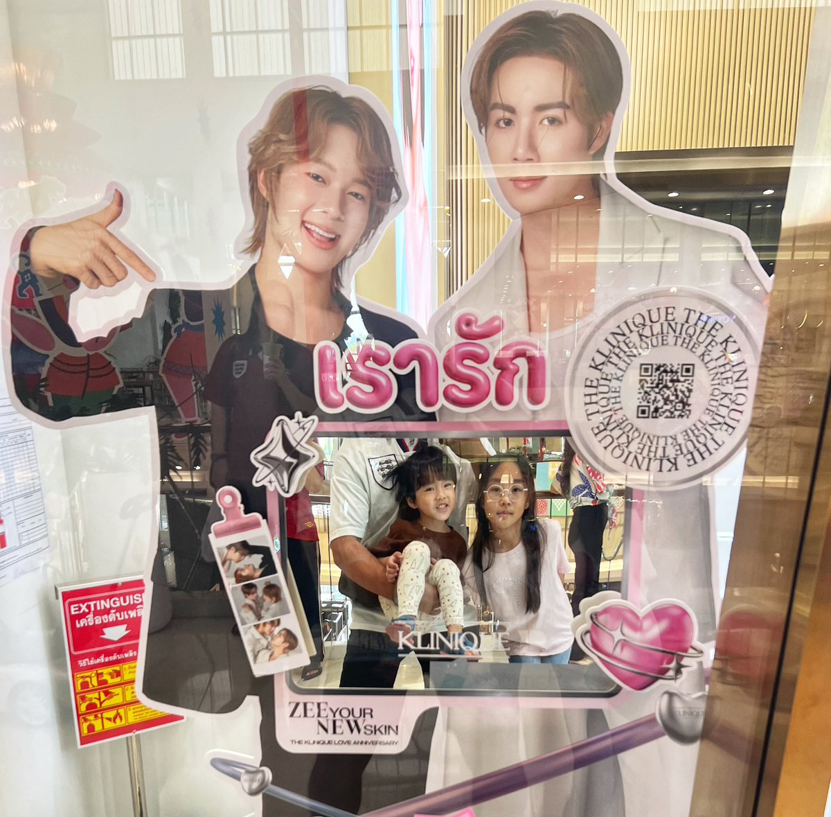 BlackjellyDevil tweet media