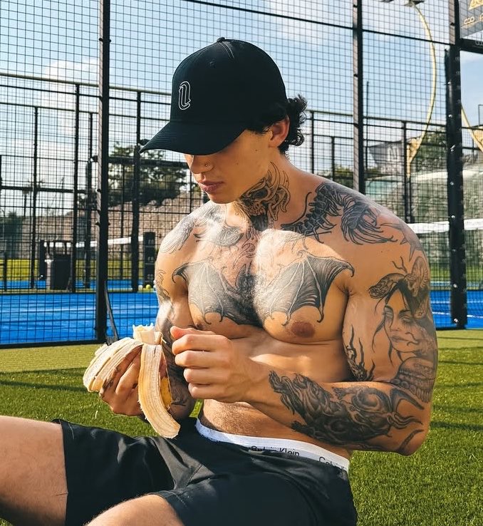 gothampict's tweet image. 