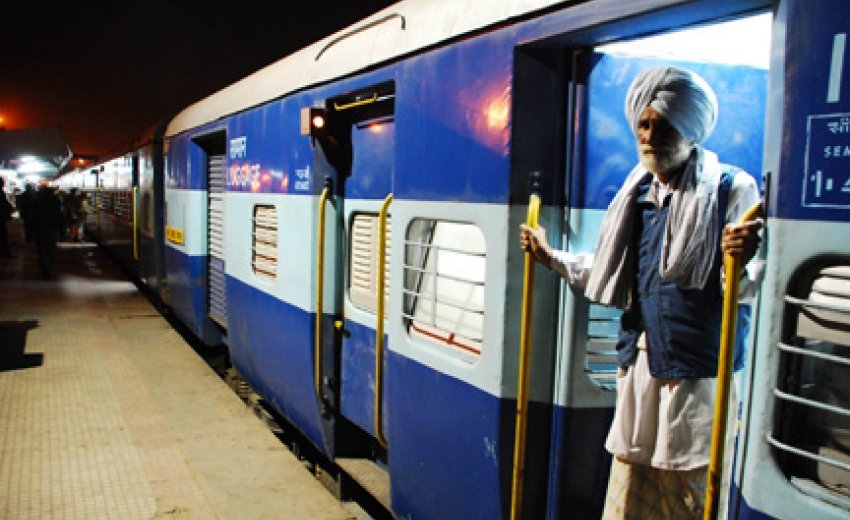 Sama Hoole tweet media