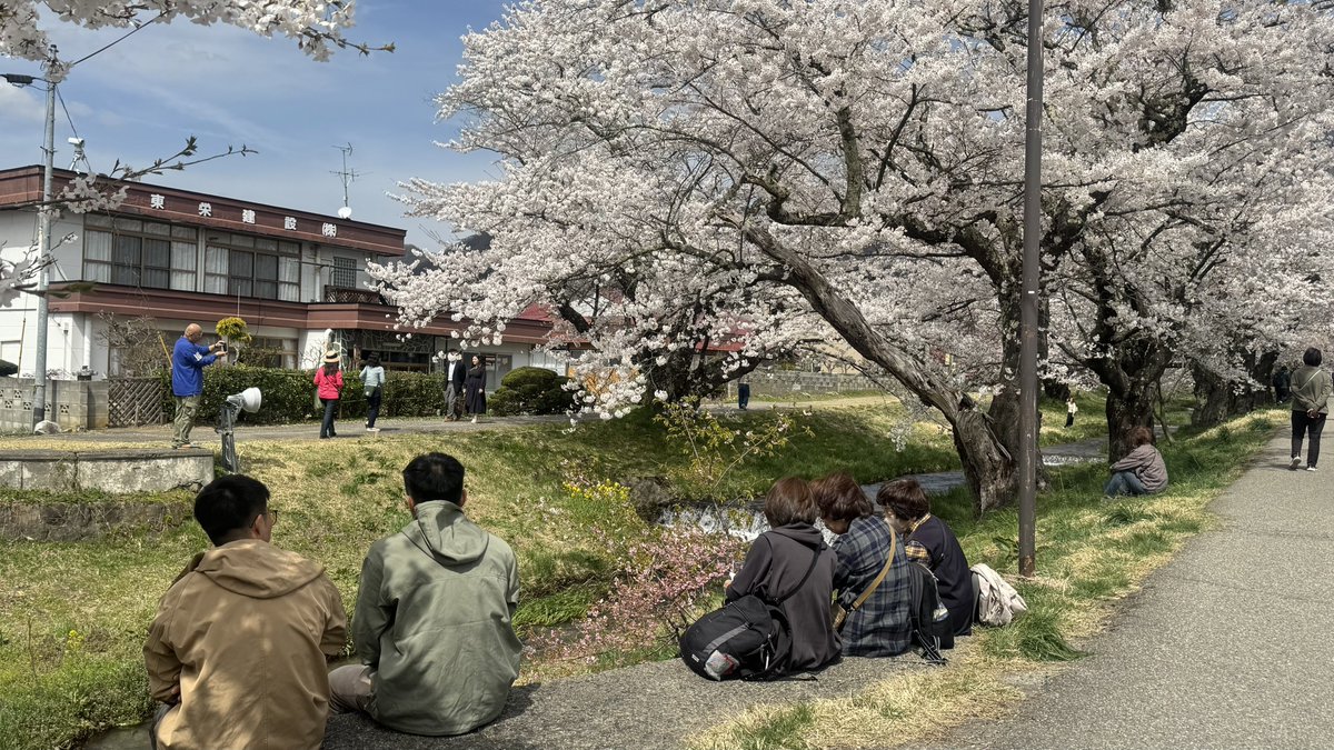 香𖤣𖥧𖥣𖡡𖥧𖤣 tweet media