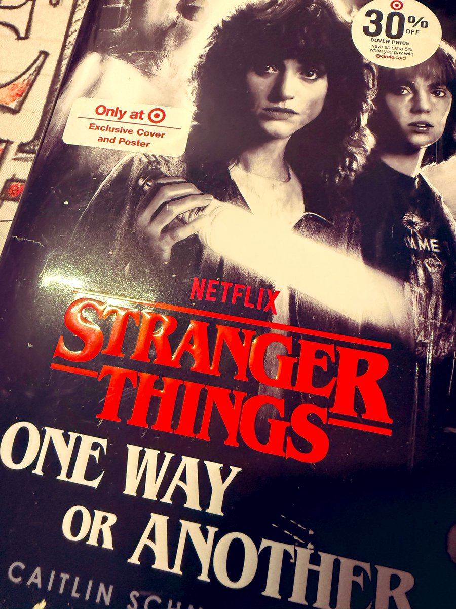 AngelInTheRightSideUp tweet media