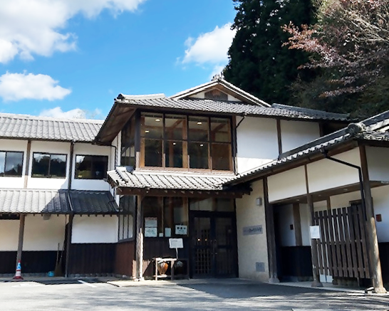 Oita Hita tweet media