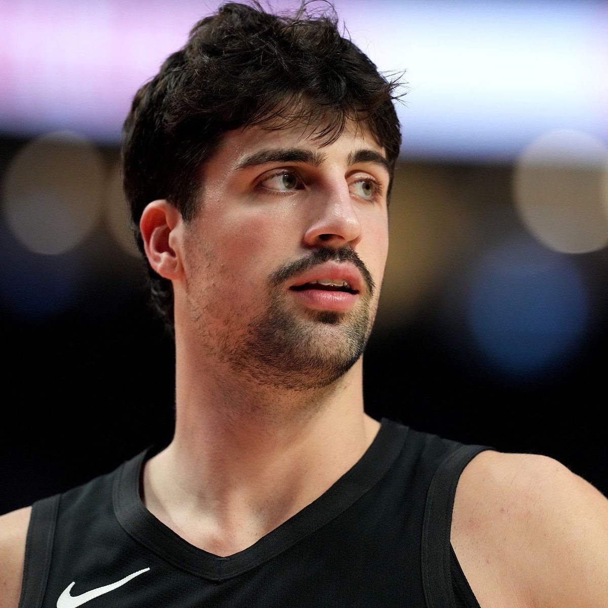 Legion Hoops tweet media