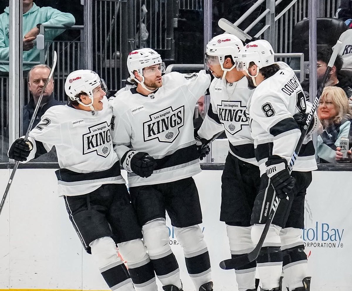 The Los Angeles Kings are the first team in NHL history to register 20 ...