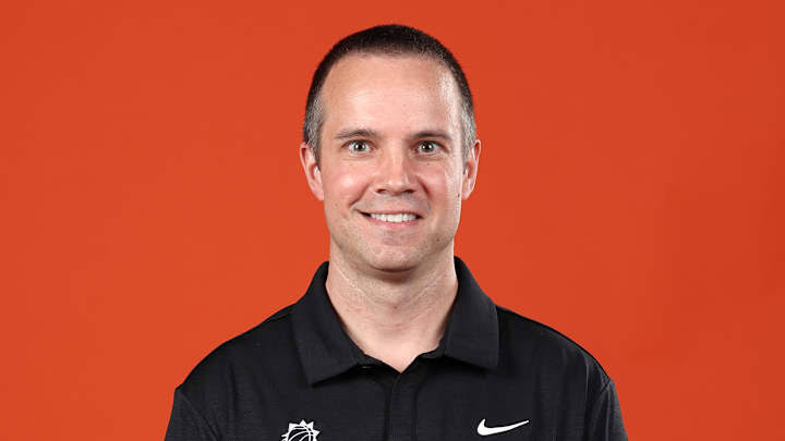 Suns fan tweet media