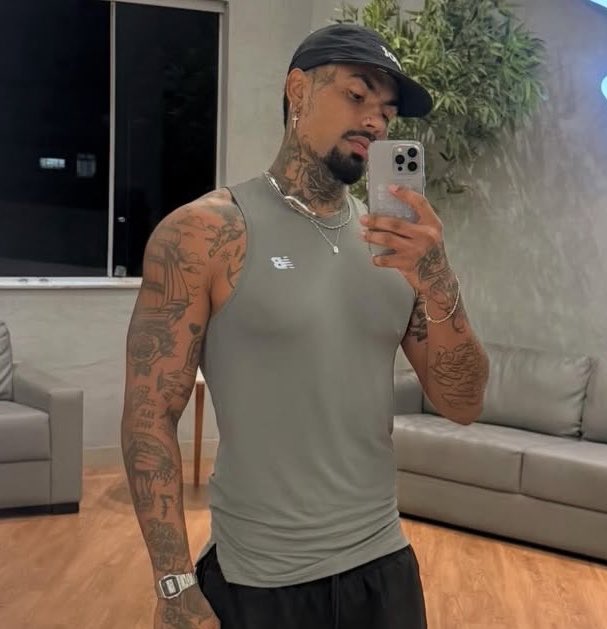 gothampict's tweet image. 