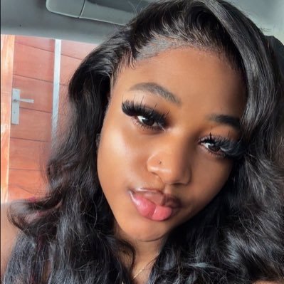 Latinas are Queens tweet media