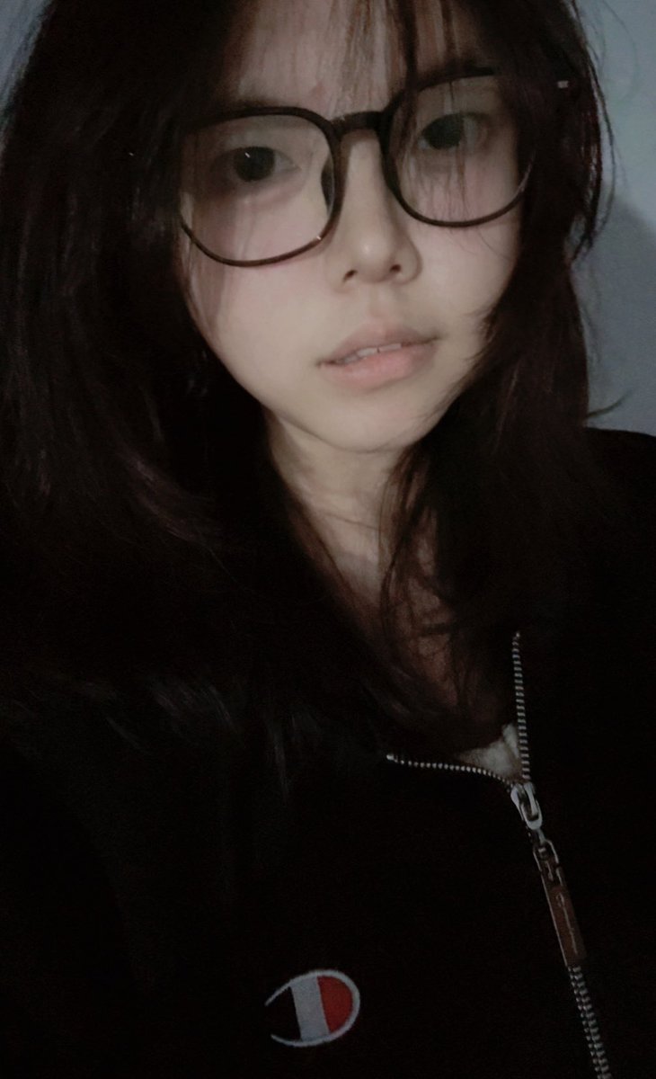 我的智齿可疼了 tweet media