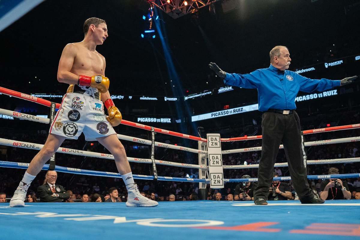 Kaiser_Lozano's tweet image. #boxeo  #WBC

David Picasso se une al Canelo Team

NOTA: ksportspress.com/picasso-se-une…

@WBCBoxing 
@wbcmoro