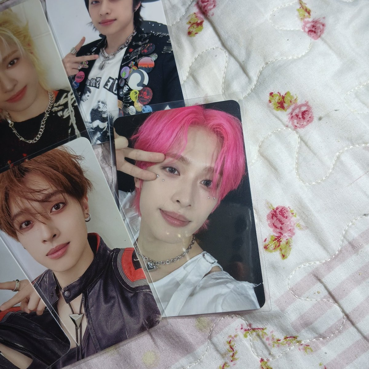 🐰🎸 ~ ♡︎ dead end xdz comeback 🤘🏻 tweet media