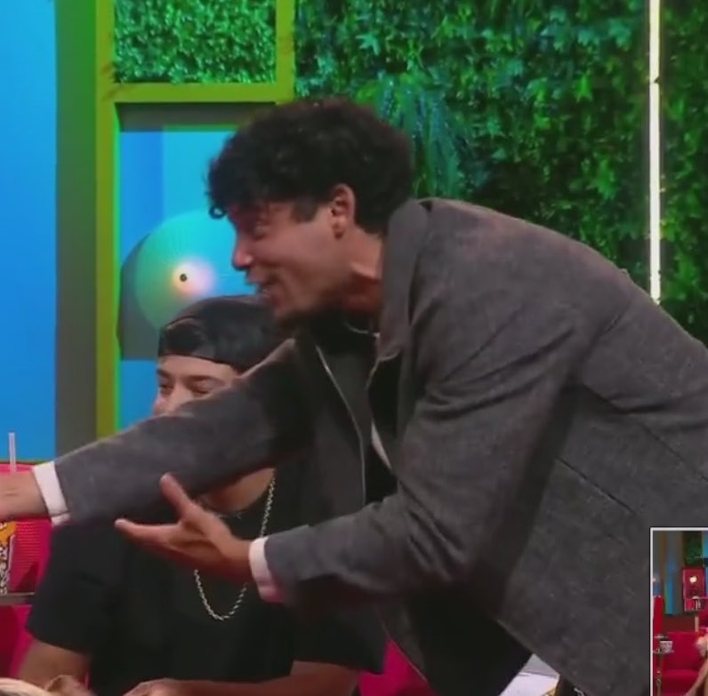 𝐂𝐋𝐀𝐔 𝐌𝐄𝐍𝐃𝐄𝐙 ❤️‍🔥 tweet media