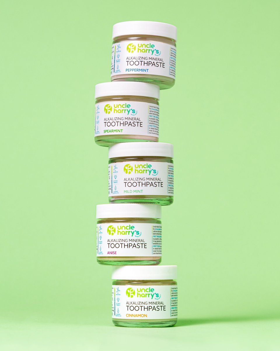uncle_harrys's tweet image. Built on all-natural ingredients, our toothpastes encourage remineralization, balance pH, and support strong teeth &amp;amp; healthy gums.

#Toothpaste #OralCare #OralHygiene #Peppermint #Cinnamon #Spearmint #Anise #EssentialOils #FluorideFree #Alkalizing #Natural #UncleHarrys