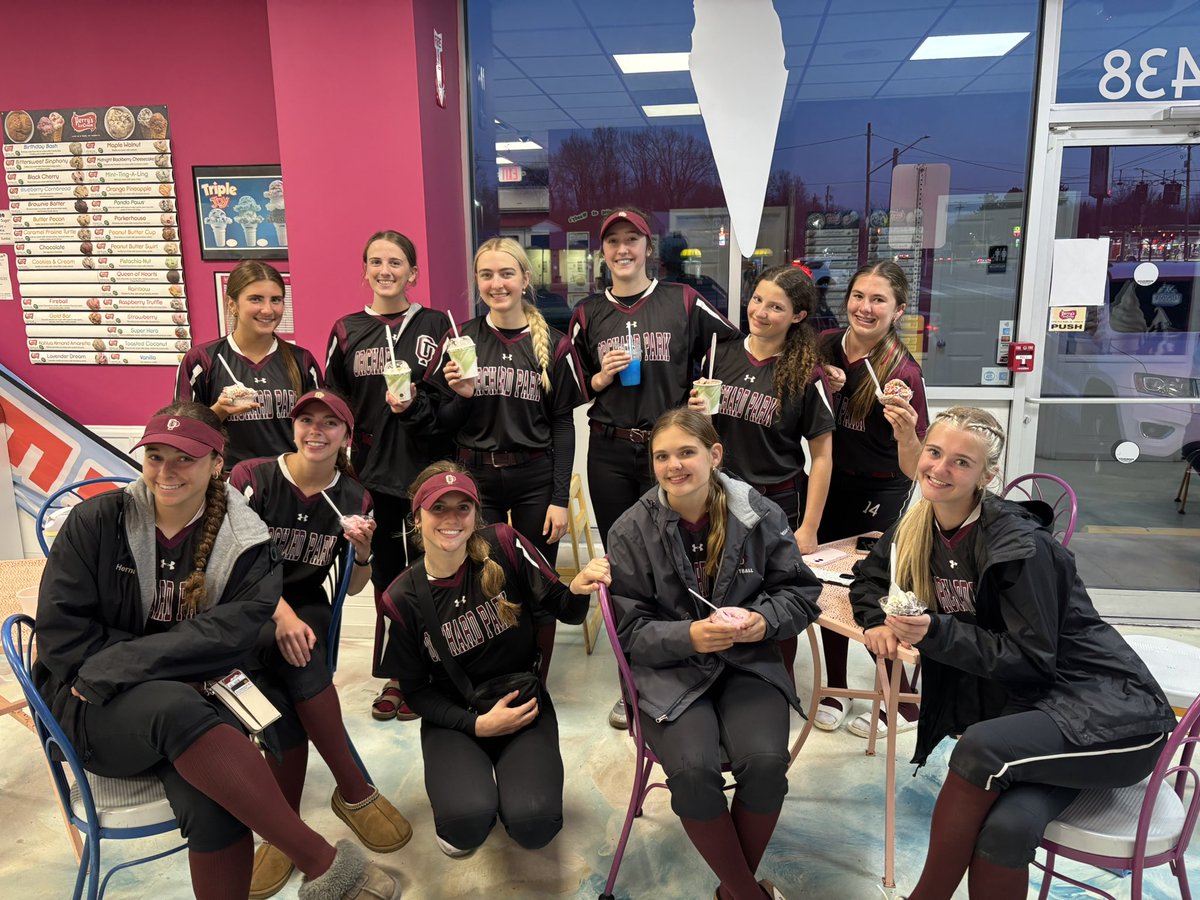 OP Varsity Softball tweet media