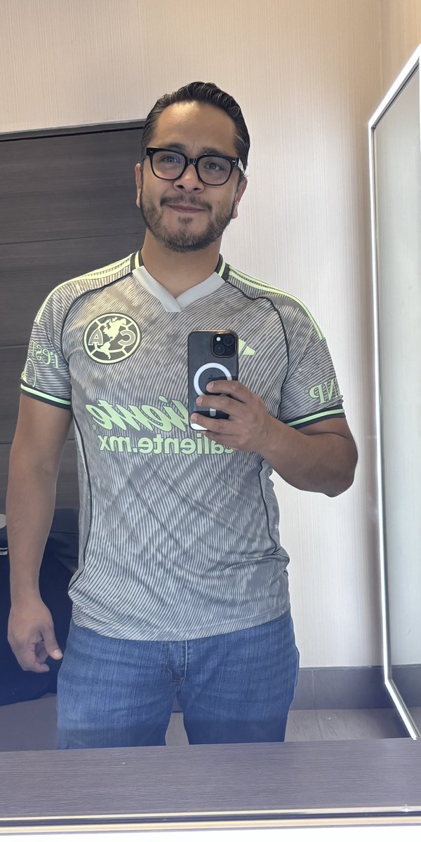 Roberto López Olvera tweet media