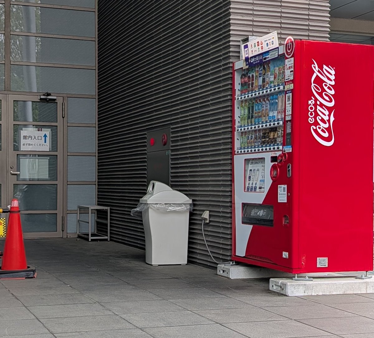 ぶかいち tweet media