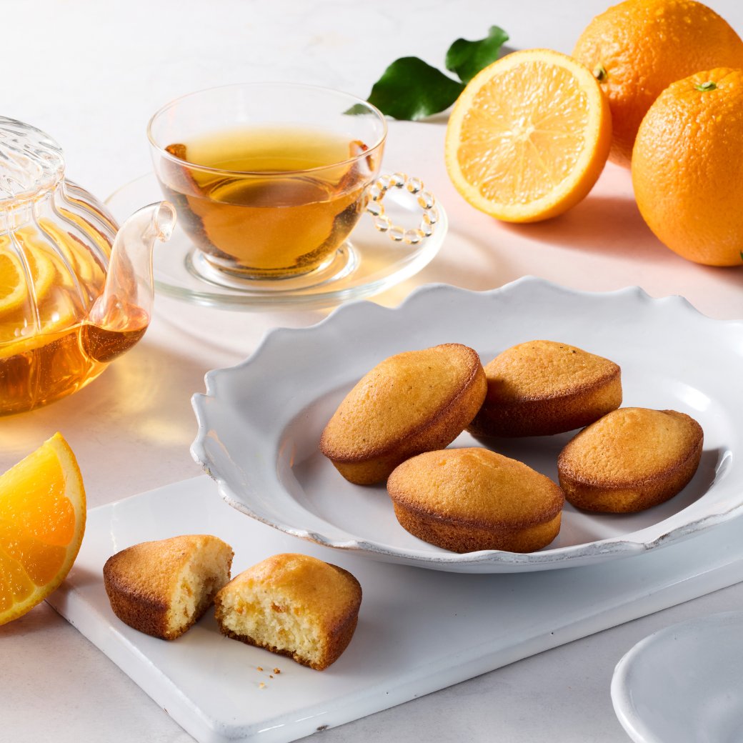 本日発売🍊 オレンジフィナンシェ ＼ オレンジピールと