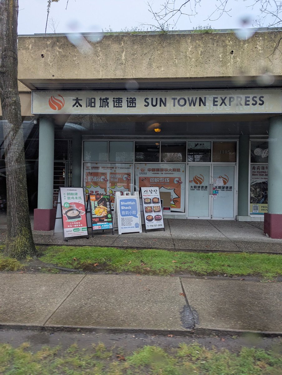 captive dreamer tweet media