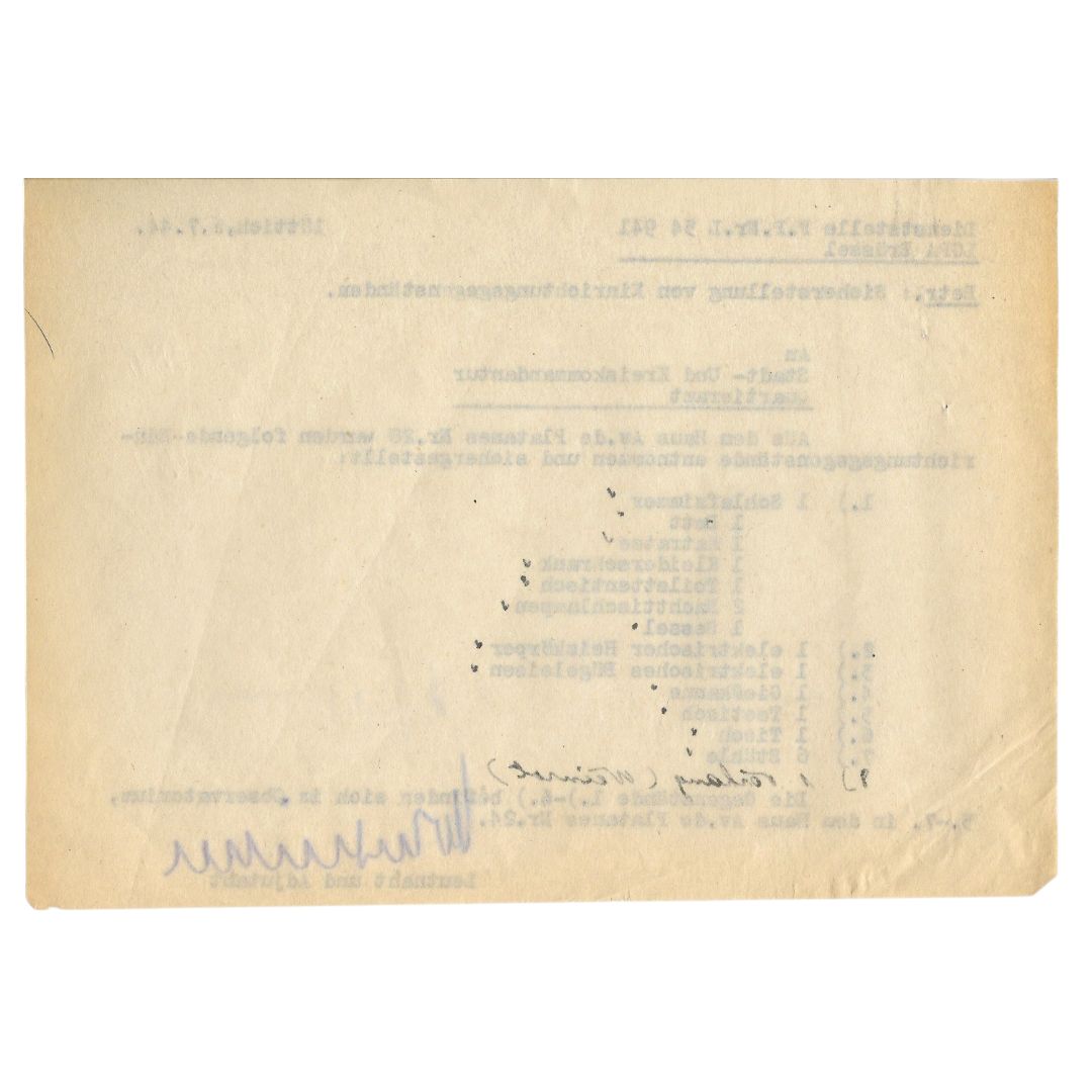 militariabe's tweet photo. 📜  German Document – Seizure of Household Goods Liège (Lüttich) – 1944
👉 https://t.co/ejsmEus8xf
👉 https://t.co/QIXvlzxkWt 

#militariabelgium #militaria #wwi #wwii #ww1 #ww2 #militaryhistory #militariacollector #militariacollection #ww2history #buyandsell https://t.co/u3jaTACnNe