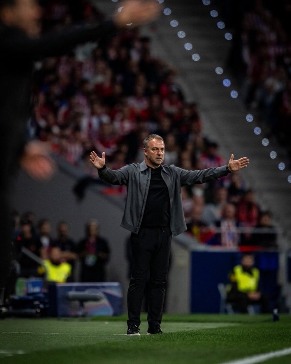 xh2_2's tweet photo. منذ قدوم الالماني هانسي فليك لتدريب برشلونة هو خامس اكثر نادي صرف في الدوري الاسباني. 

1- اتلتيكو مدريد 360 مليون يورو 
2- ريال مدريد 215 مليون يورو 
3- فياريال 170 مليون يورو 
4- ريال بيتيس 100 مليون يورو
5- برشلونة  88M يورو فقط https://t.co/ZgNRNHqR41