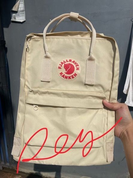 Unpadfess tweet media