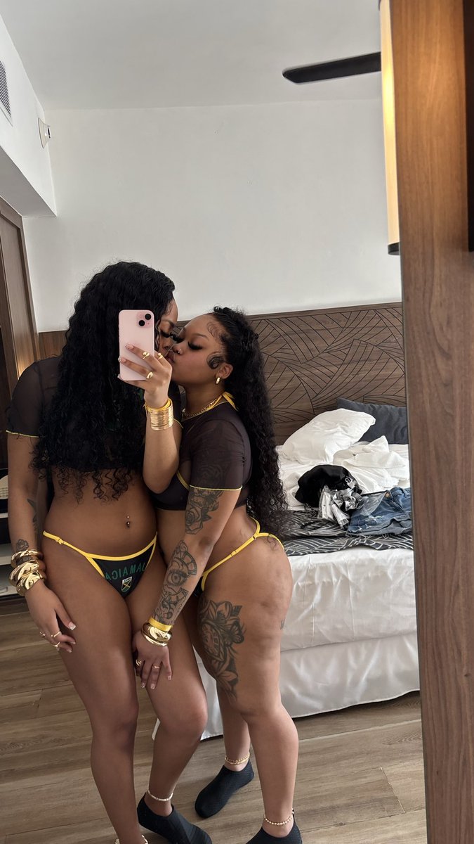 LAII ♡ tweet media