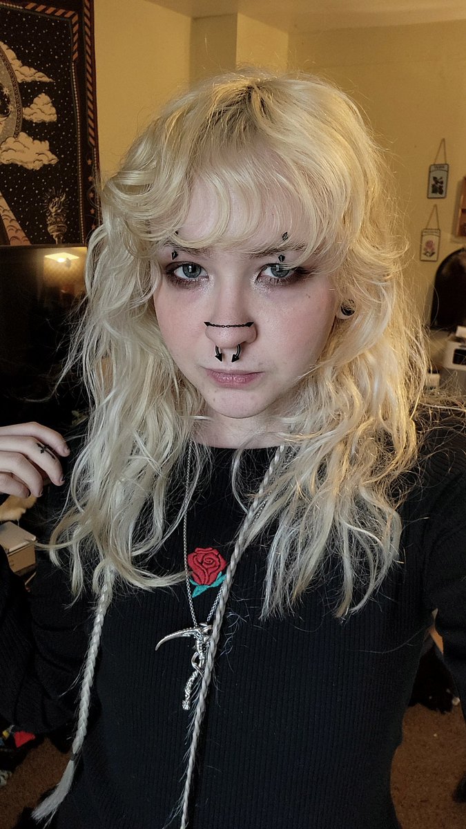 girlmoding for my 7 year anniversary date tn