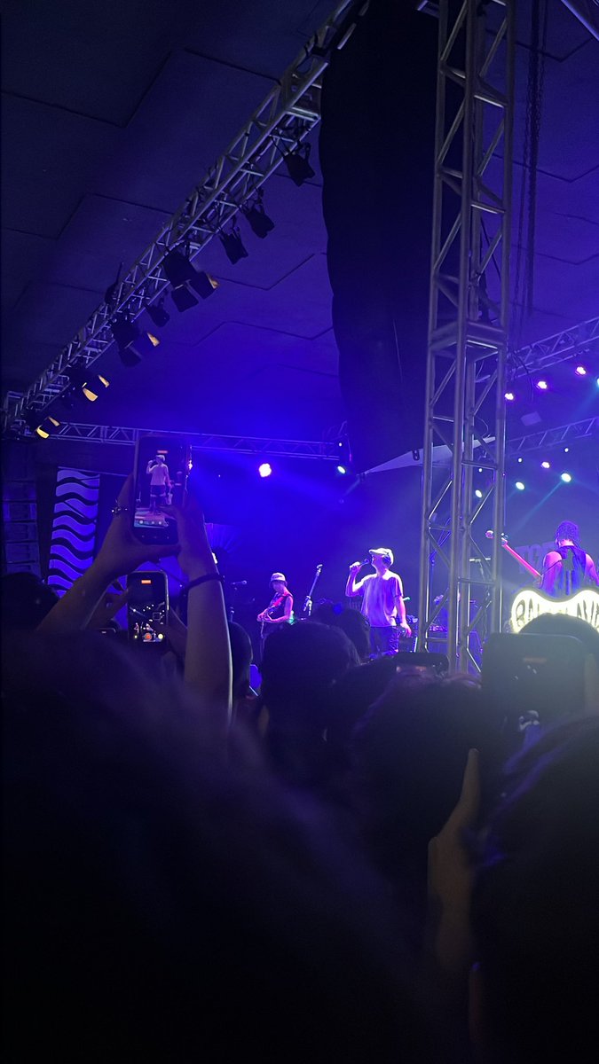 acervo quarta rock tweet media