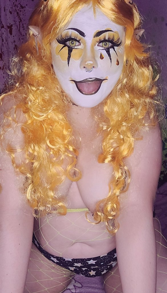 GigglesGoneWild™️ (they/them) tweet media