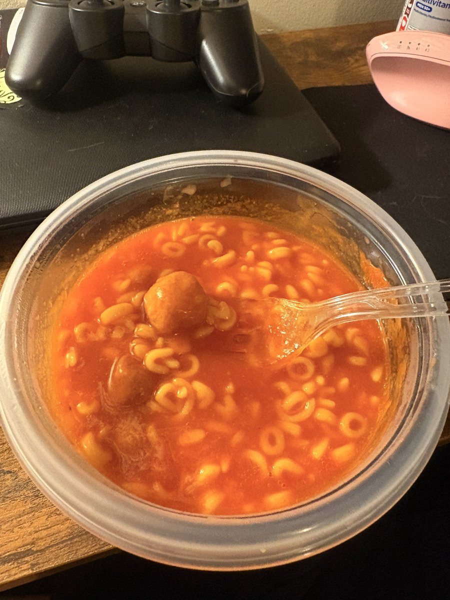 Andrew 🐁 tweet media