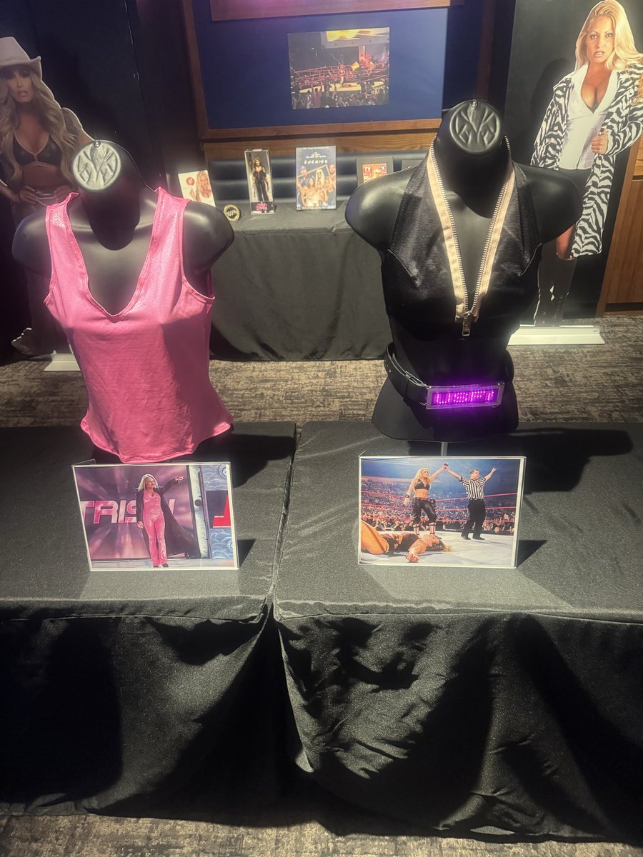 Aaron Vine tweet media