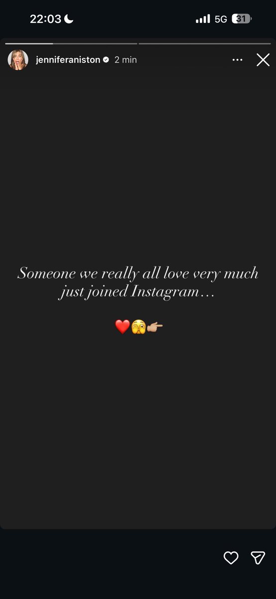 bruna 🪄 tweet media