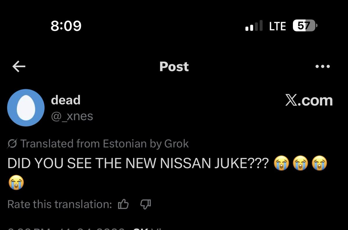 Con Senpai tweet media