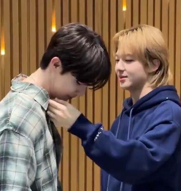 เอางี้พวกฮีต่างฝ่ายต่างขี้หวงกันทั้งคู่ด้วยซ้ำ แต่ชอบเม้ดสนสนเวลาถามบอกหวง1% เลยโดนป้าสนสนล้ออยู่อย่างงิ้555555555555555555555😌