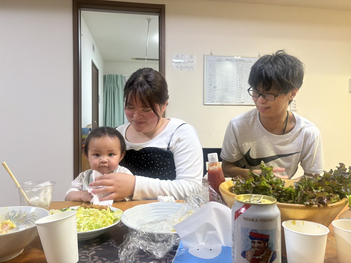 macohousenakama's tweet photo. 4月のまこHOUSEの日
ママさんベビークラブでした
子育ての息抜きになるって言って
もらえて嬉しかったです
ベビー用品の寄付もとても喜んでくれました

#まこHOUSE #子育て　#応援
#シングルマザー https://t.co/bgXon1UJUH