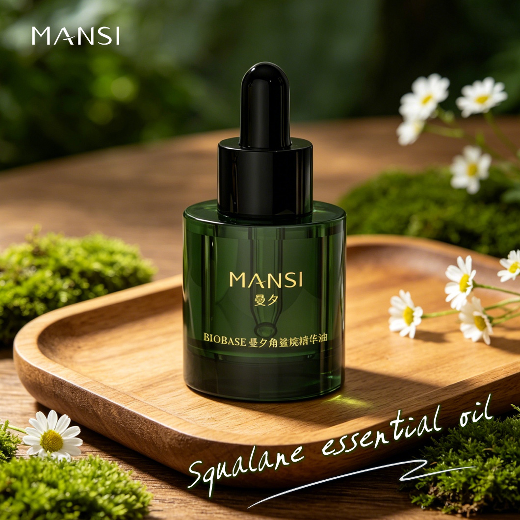 MansiChina's tweet image. Pure Plant Squalane for soft, healthy skin. Hydrates &amp;amp; repairs your barrier in one step.
#MANSI #Squalane #SkincareEssentials