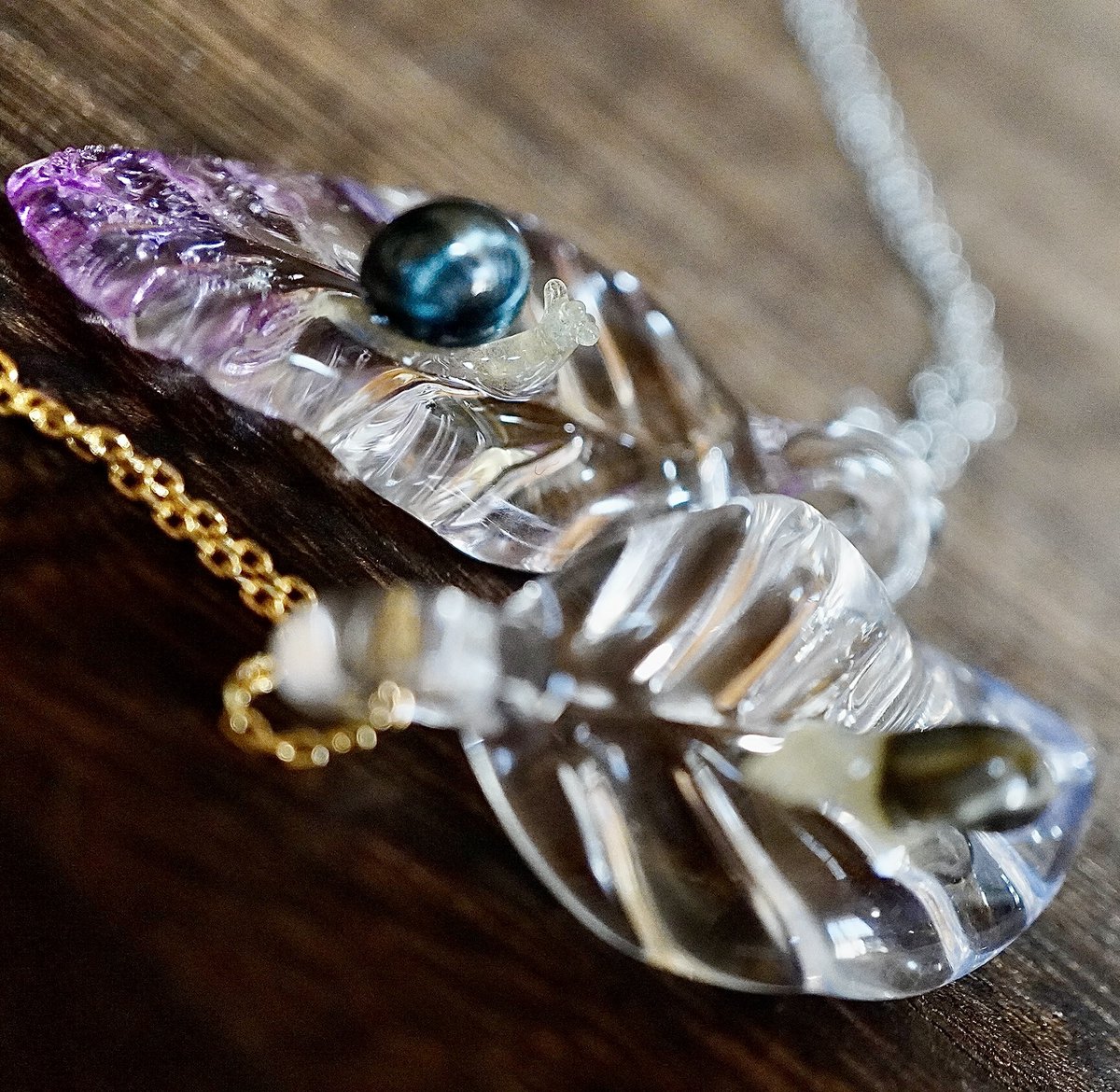 tataraGL's tweet image. 4/18〜4/22 東京根津 (根津駅から徒歩5分) 
 柳の庭ギャラリー   
〜MAREBITO〜　
（トンボ玉　ガラスアクセ　妖怪　ファンタジーetc
のマニアックなガラス多数） 

本日移動🚅 設営日！雨か〜😑

#glass #ガラス #とんぼ玉 #妖怪 #ファンタジー #和装 #アクセサリー