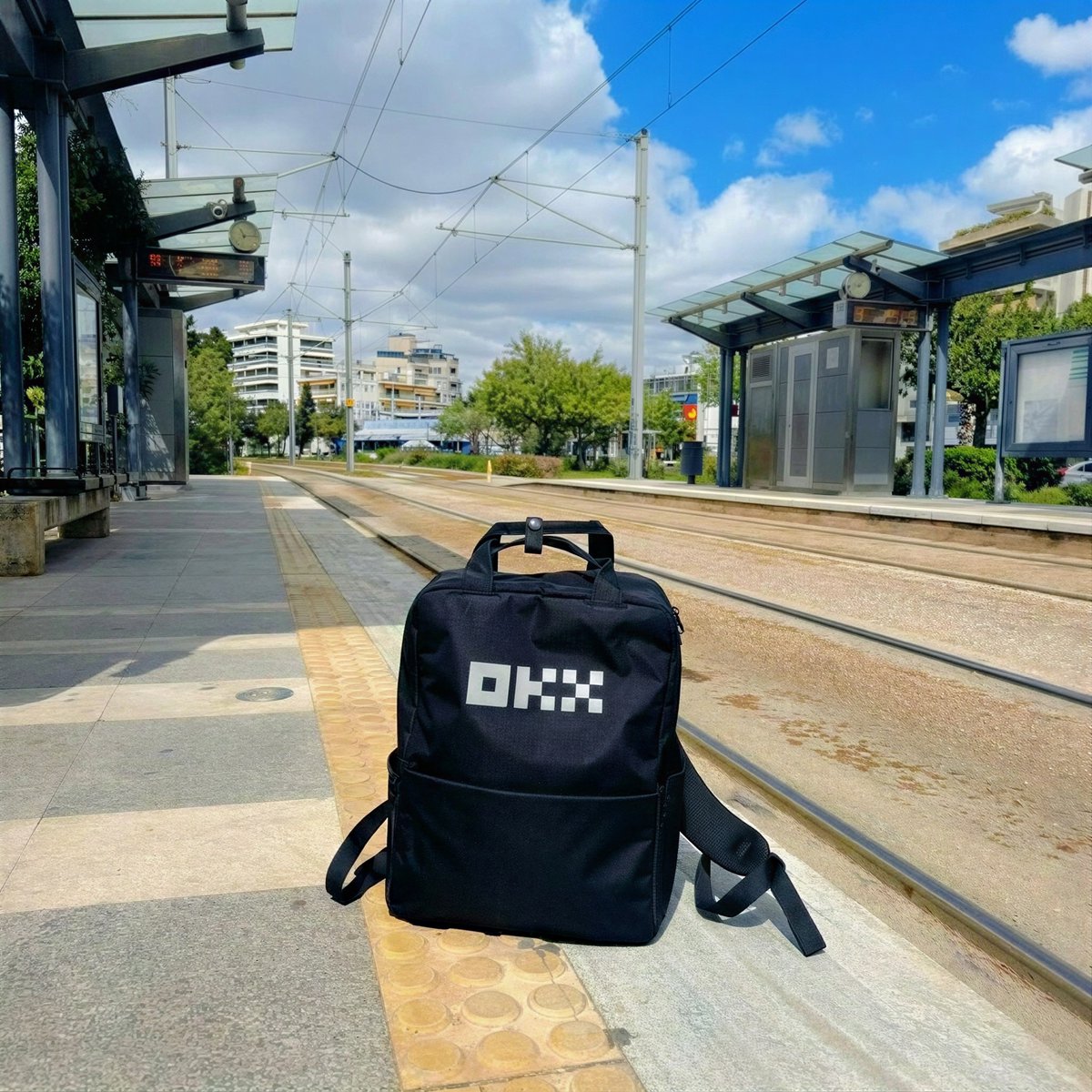 okxchinese's tweet image. GM🚄下一站通向___