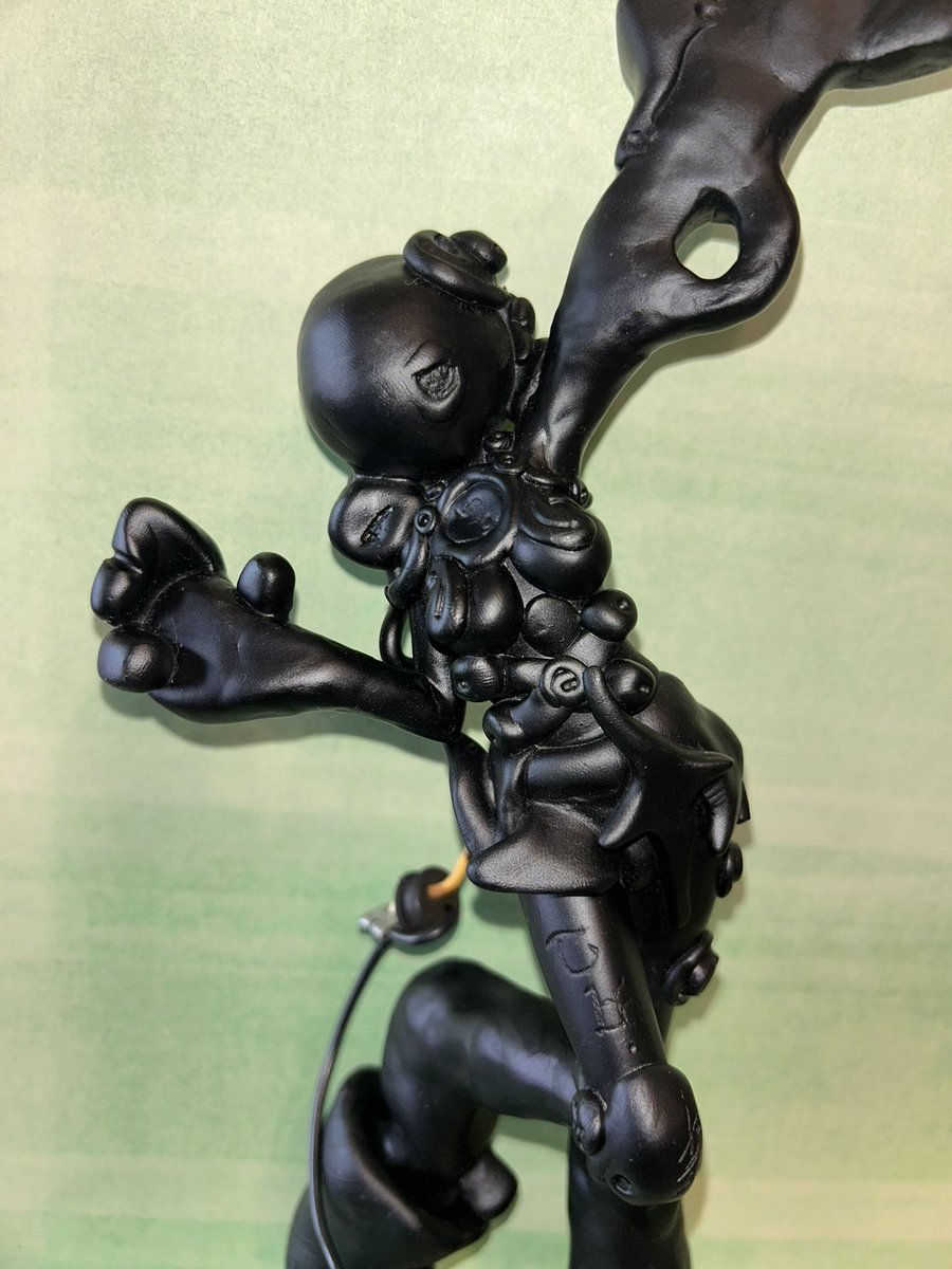 _mtfdoom's tweet photo. @vlrtlvlrbdj epoxy clay :3 https://t.co/17pAzQJlh2