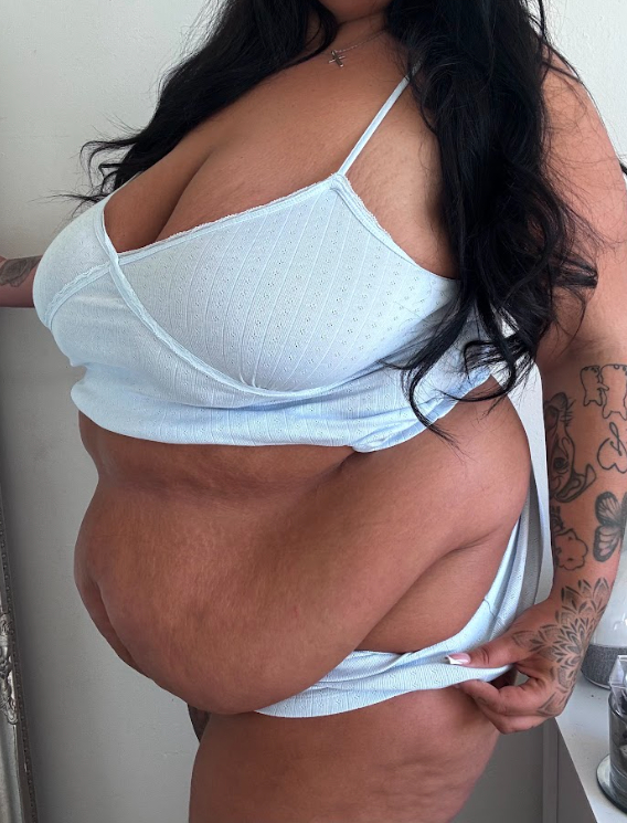 Gabs🍩 tweet media