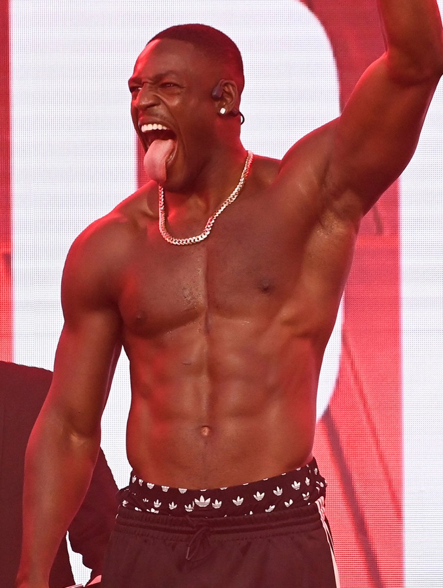 BLACK BEAUTY HUB tweet media