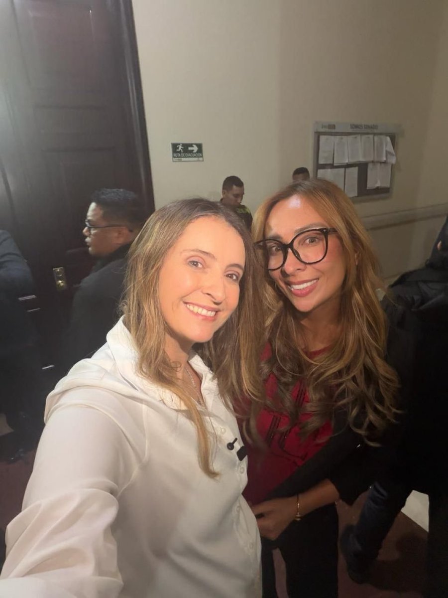 Elizabeth Ortíz tweet media