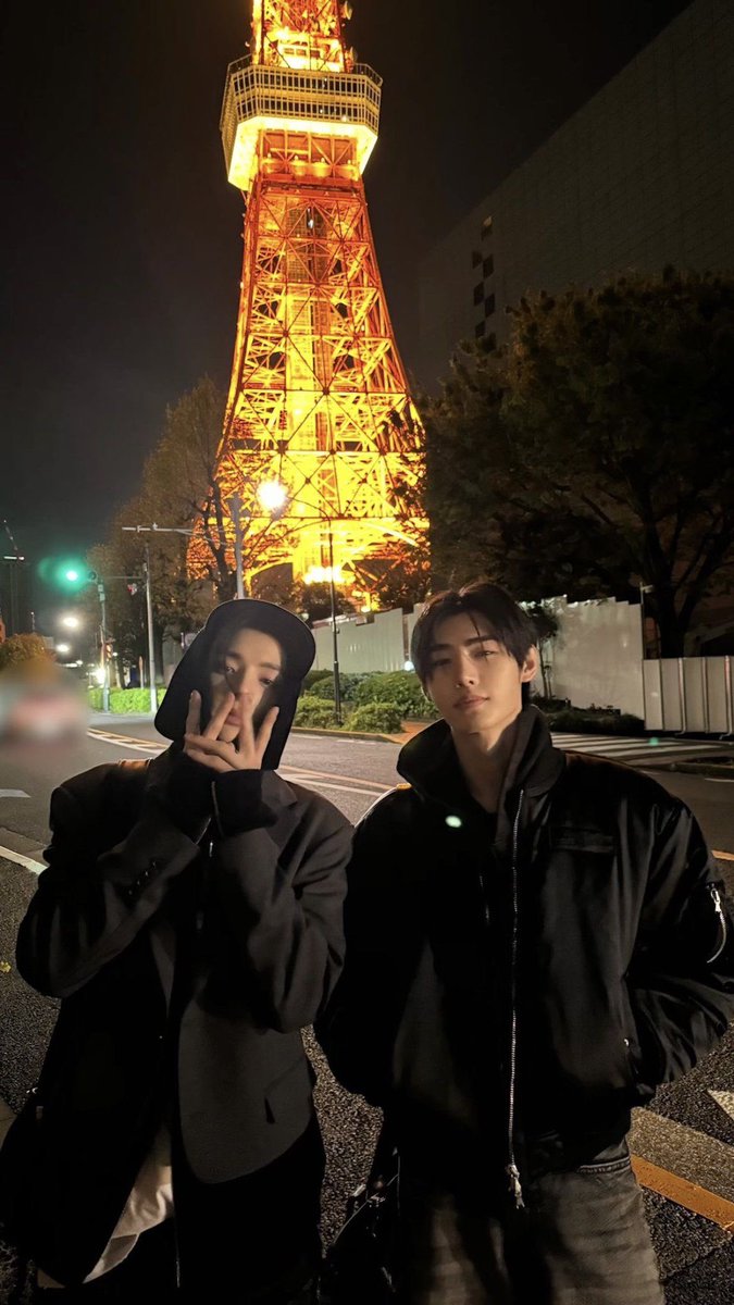 tofii | Enhypen is 7 tweet media